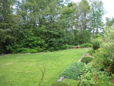 West lawn